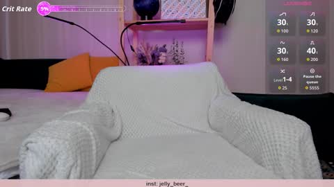 Kiara 0100 - 0700 UTC almost every day online show from November 2025 10:49:02 AM