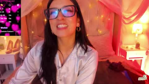 Snapshot of _kiramoon__ chatting on February 2025 08:36:01 PM Kiraaaa 0 online show from February 2025 08:36:01 PM