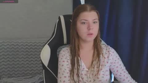 Molly   Emily online show from September 2025 09:56:01 AM