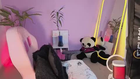 Kylie online show from September 2025 11:19:01 PM