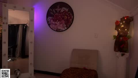 Snapshot of _lady_di chatting on March 2025 04:08:02 AM Not on OF Some stuff for sale online show from March 2025 04:08:02 AM