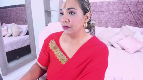 NAILHA SAJANI  online show from February 2025 02:59:01 PM