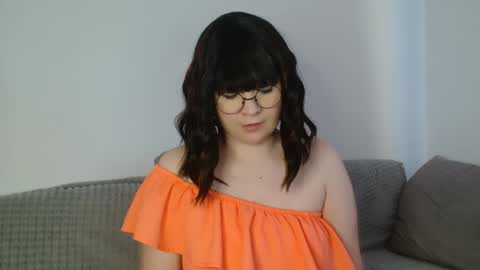 _lalilu_ online show from February 2025 05:23:02 AM