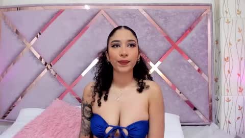 Lanna  online show from December 2024 06:34:02 PM