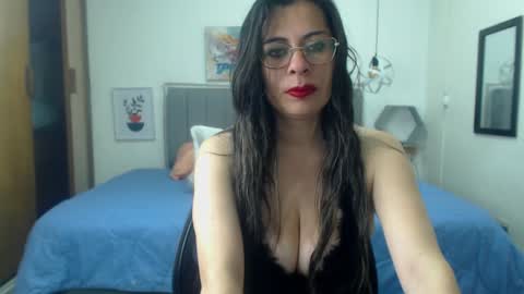 Snapshot of _lara1 chatting on February 2025 08:26:02 PM paulina online show from February 2025 08:26:02 PM