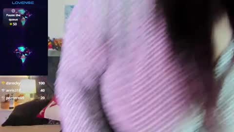 Snapshot of _lauralove_69 chatting on December 2024 11:03:01 PM Lauralove online show from December 2024 11:03:01 PM
