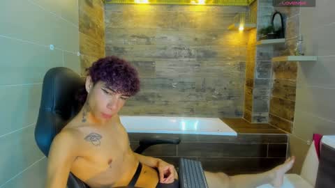  L E M M O N  online show from January 2025 02:36:02 PM