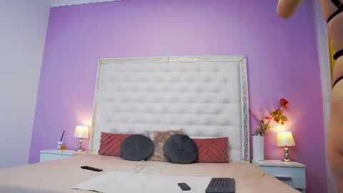 Lena Paul online show from October 2025 04:10:01 AM