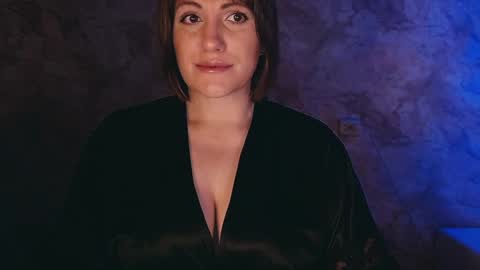 Snapshot of _letty_ chatting on December 2024 08:40:01 PM Letty online show from December 2024 08:40:01 PM