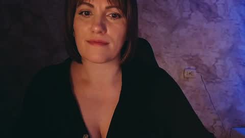 Snapshot of _letty_ chatting on December 2024 03:22:02 AM Letty online show from December 2024 03:22:02 AM