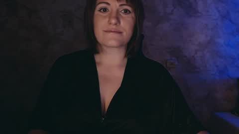 Snapshot of _letty_ chatting on January 2025 09:25:01 PM Letty online show from January 2025 09:25:01 PM