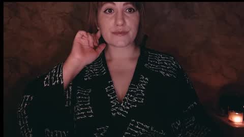 Letty online show from December 2025 09:42:02 PM