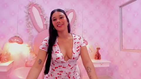  Lia Swan  online show from October 2025 04:15:01 AM