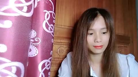 _lily0_ online show from July 2026 12:02:01 AM