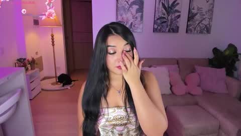 Lina. online show from March 2026 01:22:02 AM