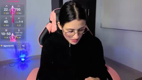 Snapshot of _lindasy_ chatting on July 2026 12:48:02 PM Lindasy online show from July 2026 12:48:02 PM