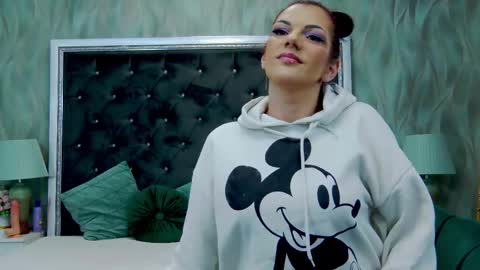 Lisa online show from March 2025 04:24:02 AM