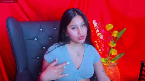 Snapshot of _little_ivy chatting on January 2025 08:04:01 PM Ivy 3 online show from January 2025 08:04:01 PM