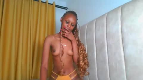 Snapshot of _littlevenus chatting on September 2025 03:11:02 PM Littlevenus online show from September 2025 03:11:02 PM