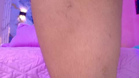 Lorrayne online show from November 2025 12:05:02 PM