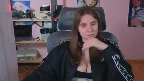 Ann online show from April 2026 08:20:02 PM