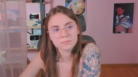 Ann online show from April 2026 08:21:01 PM