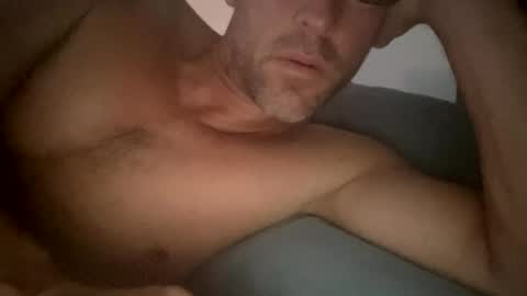 _lululeo_ online show from July 2026 04:15:01 AM