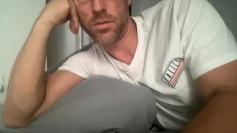 _lululeo_ online show from August 2026 03:31:02 AM