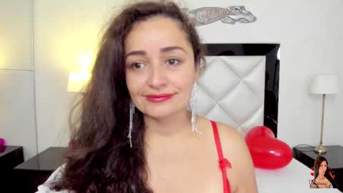 Snapshot of _luna__sweet_ chatting on February 2025 03:43:02 AM luna sweet online show from February 2025 03:43:02 AM