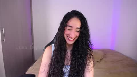 Snapshot of _luna_dupont_ chatting on April 2026 06:49:02 PM Luna online show from April 2026 06:49:02 PM