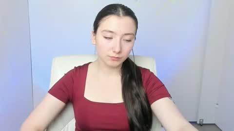 Luna online show from October 2025 11:20:02 AM