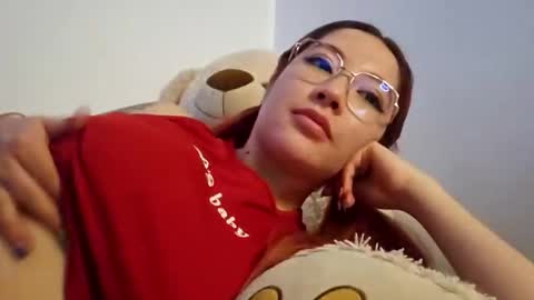 _lunaa__ online show from September 2025 07:19:01 AM