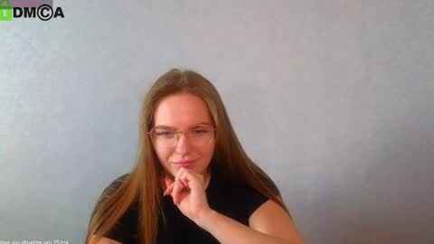 Welcome guys  Pleasure to see you all here  My name is Lysafeta and MichaelaTip menu is active Private is open  online show from February 2025 09:28:01 AM