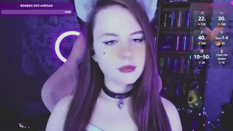 Mia online show from July 2026 03:01:02 PM