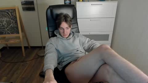 Snapshot of _maelstrom_ chatting on December 2024 07:24:02 PM _maelstrom_ online show from December 2024 07:24:02 PM