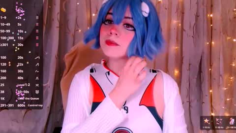 Kira online show from November 2025 08:03:02 AM