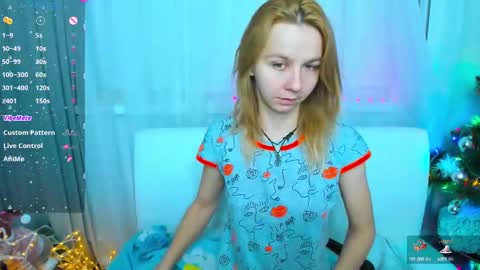 Snapshot of _mari_so chatting on January 2025 02:00:02 AM Scarlett online show from January 2025 02:00:02 AM