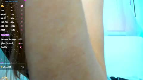 Snapshot of _mari_so chatting on January 2025 05:05:01 AM Scarlett online show from January 2025 05:05:01 AM