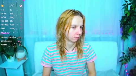Snapshot of _mari_so chatting on February 2025 12:43:01 AM Scarlett online show from February 2025 12:43:01 AM