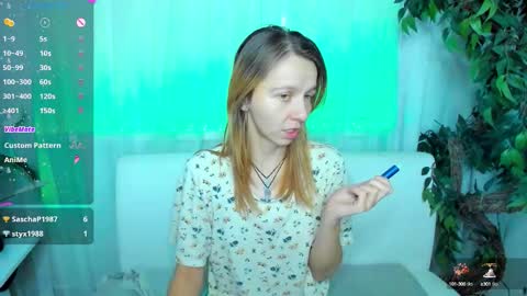 Snapshot of _mari_so chatting on September 2025 06:14:01 AM Scarlett online show from September 2025 06:14:01 AM