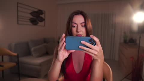 Snapshot of _mariarty_ chatting on February 2025 11:03:02 PM Marie - -25 discount online show from February 2025 11:03:02 PM