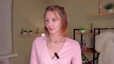 Nicole online show from July 2026 09:47:01 PM