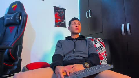 Massimo online show from January 2025 11:16:02 PM