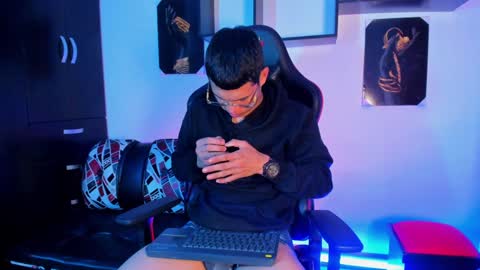 Massimo online show from January 2025 08:56:01 PM