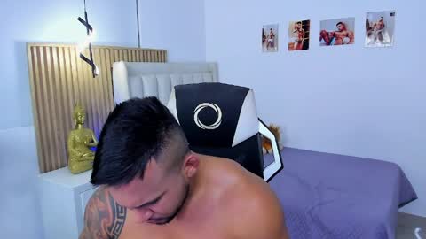 _matthew_santos_ online show from April 2026 01:05:01 AM