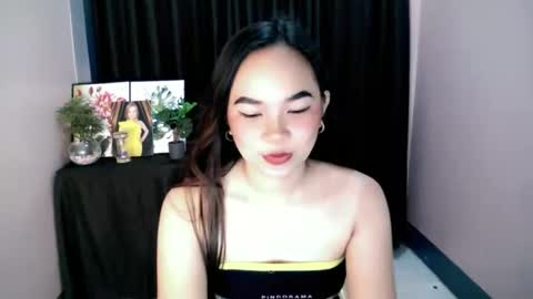 _maureen_ online show from September 2025 10:48:02 AM