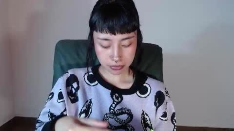 Mavis  online show from October 2025 07:49:02 PM