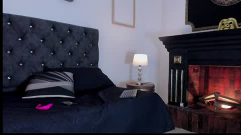 Snapshot of _maximo_1 chatting on June 2026 03:22:01 PM _maximo_1 online show from June 2026 03:22:01 PM