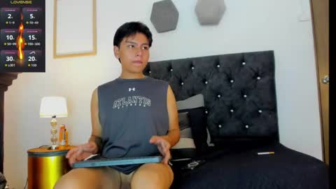 Snapshot of _maximo_1 chatting on June 2026 02:43:01 PM _maximo_1 online show from June 2026 02:43:01 PM