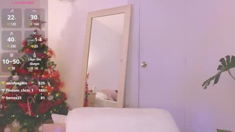 Snapshot of _megaan__ chatting on December 2024 01:24:01 AM Megan online show from December 2024 01:24:01 AM